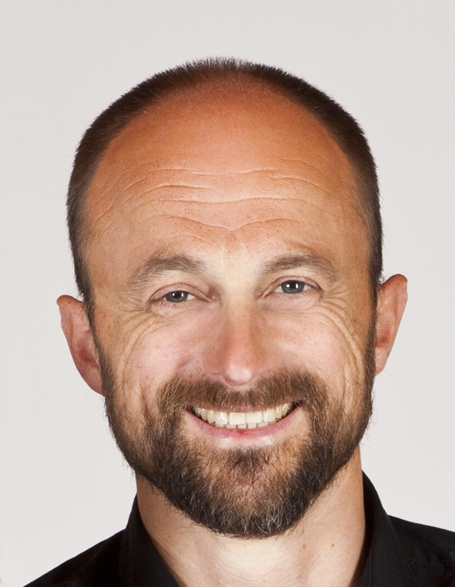 Dieter W.