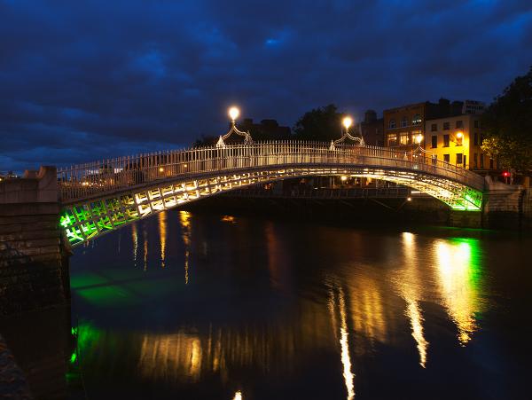 Halfpenny Bridge