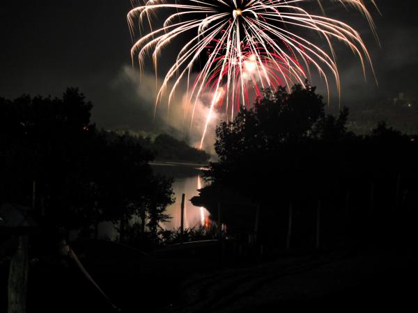 Feuerwerk am see