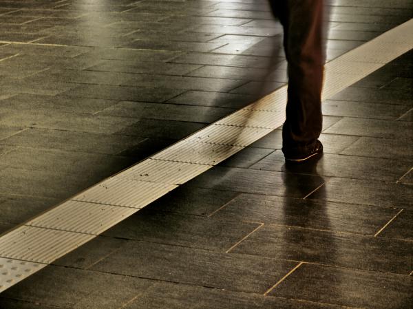 The white Line
