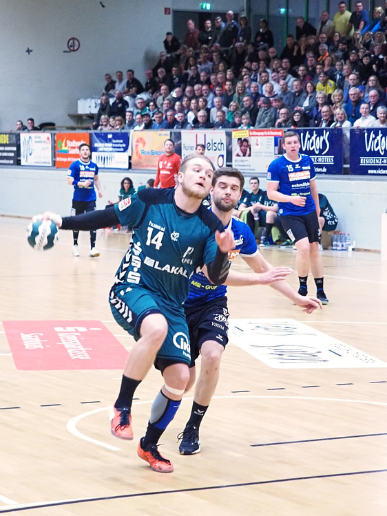 348250793_Handball_Serie-1(3).thumb.jpg.e25657df7e60d48ad1070f91d8338311.jpg