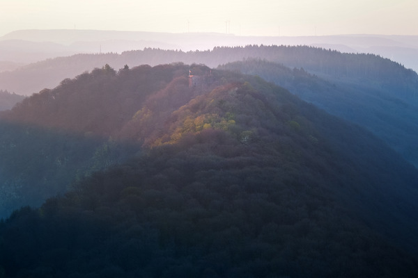 Sonne an der Burg