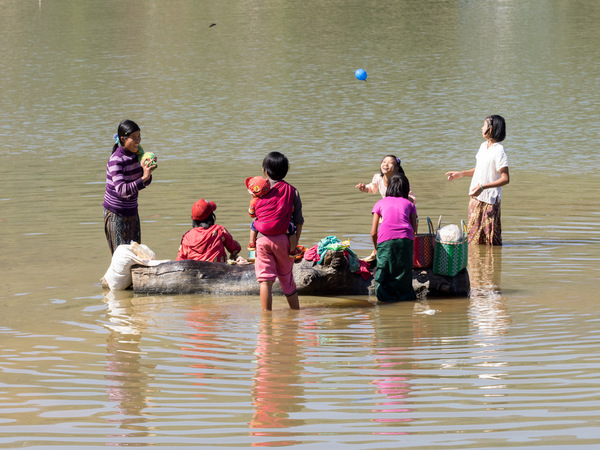 Pindaya Wasserspiele