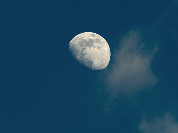 Mond mit Henkel