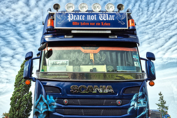 "PEACE NOT WAR"-Truck