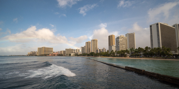 Honolulu mit Regenbogen