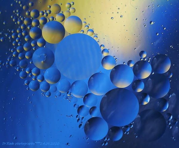 blue -gelb