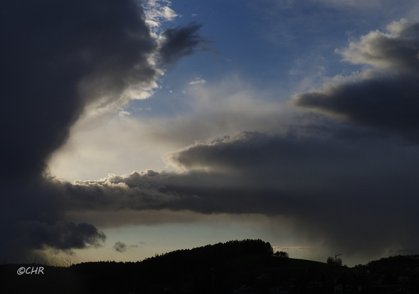 Licht und Finsternis_3_4090839.jpg