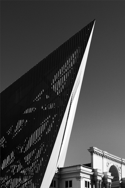 Militärmuseum Dresden_.jpg
