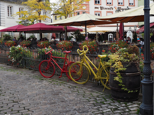 nehme ich das rote oder gelbe Fahrrad...