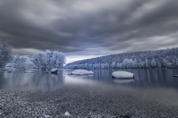 Stausee in IR und mit 3.0 ND-Filter