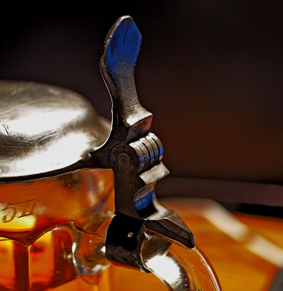 nicht nur für Rechtshänder.jpg