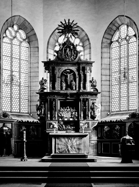 Kirche Glashütte Altar _.jpg