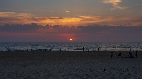 Sonnenuntergang am Plage de Grand Crohot