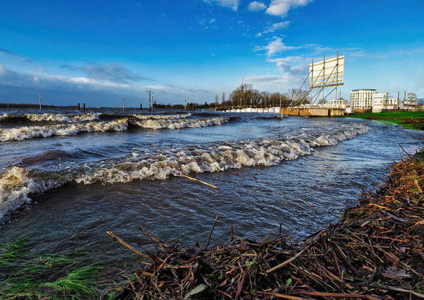 12-Hochwasser Elbe