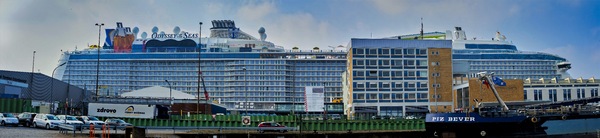 Panorama ...Odyssey of the Seas