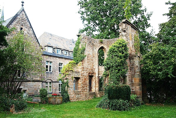 St. Elisabeth Ruine - Marburg.JPG