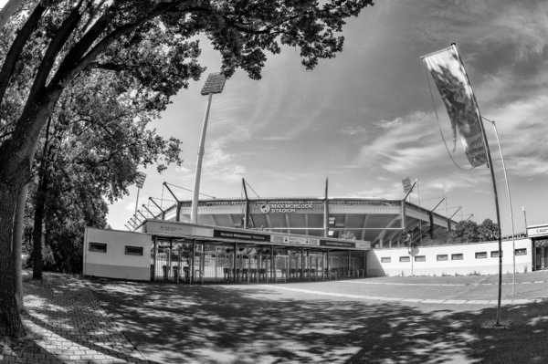Großes Stadion