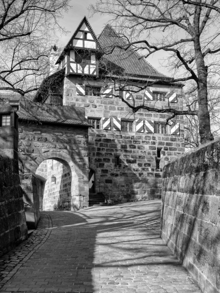 Weg von den Kaiserstallung zur Freiung auf der Kaiserburg