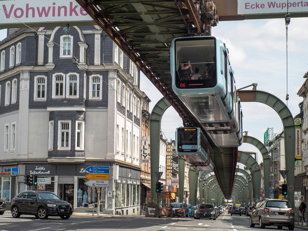 Schwebebahn Wuppertal ...