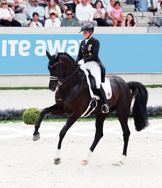 Isabell Werth (D) auf Wendy de Fontaine
