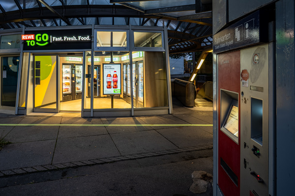 Fast. Fresh. Food.
