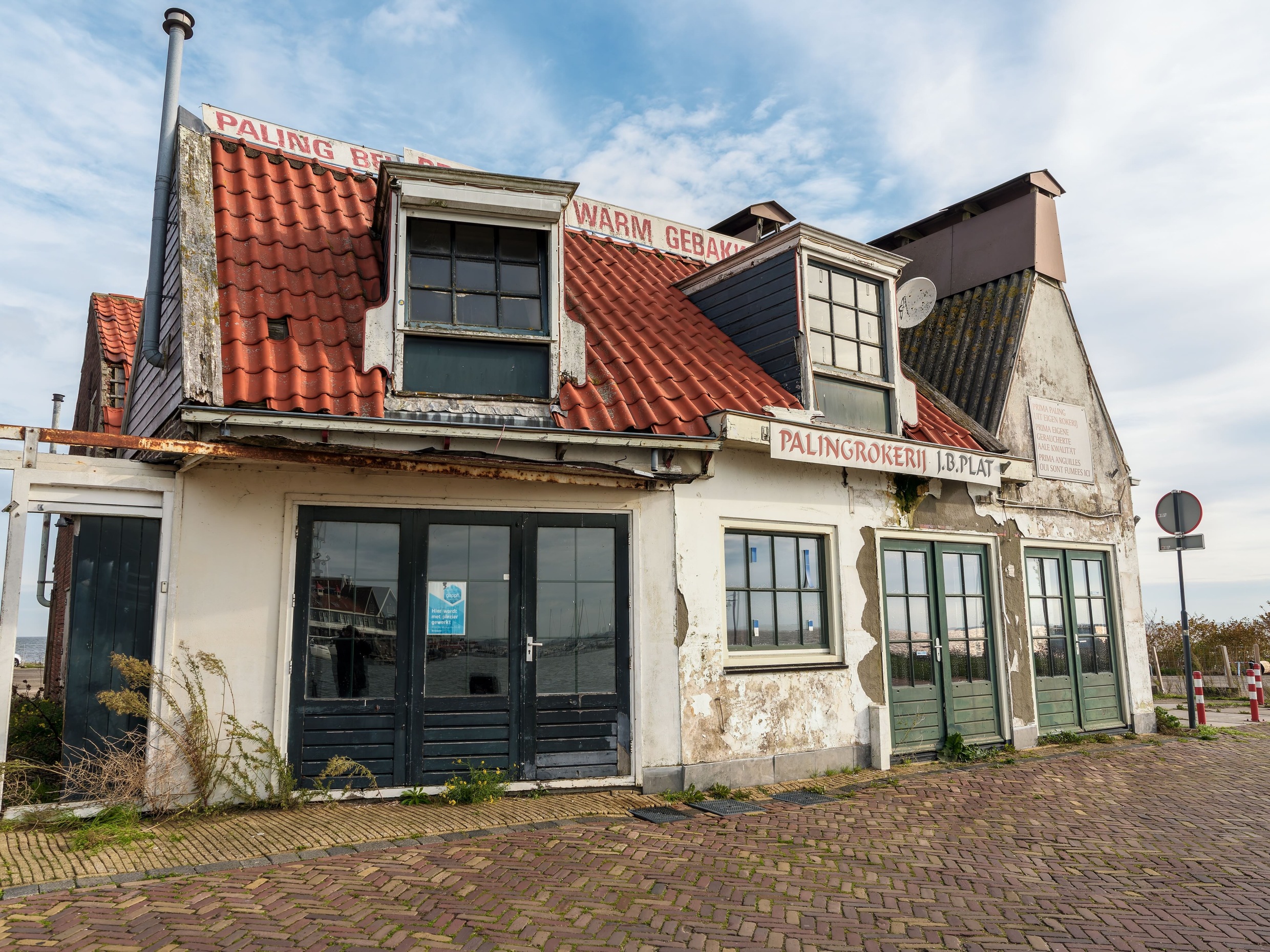 large.Gebude-Volendam.jpeg.969119381708a