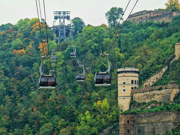 mit der Seilbahn zur Festung Ehrenbreitstein